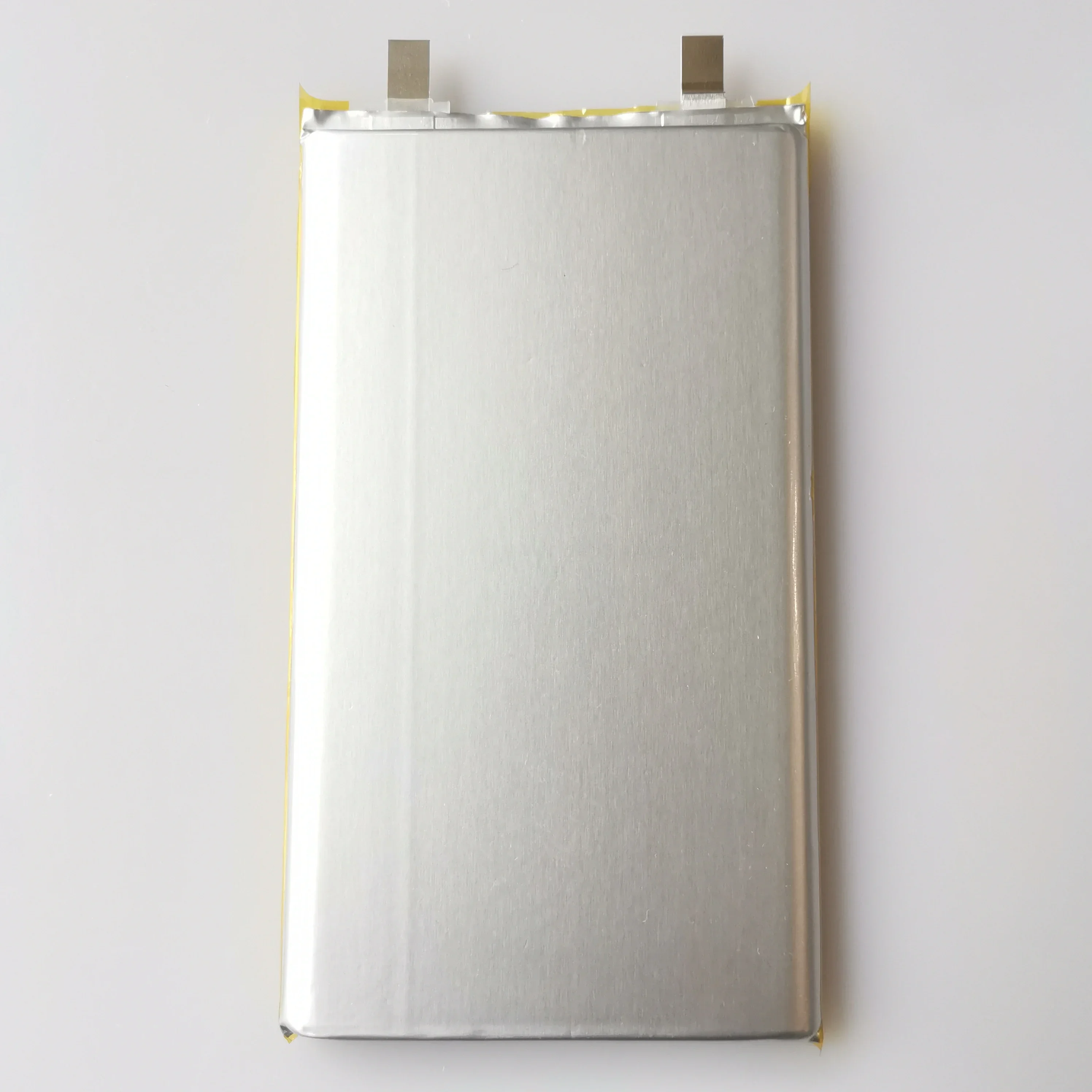 260100 3.7V 10000mAh Li-Polyme - огляд і ціна Home Security Bundle
